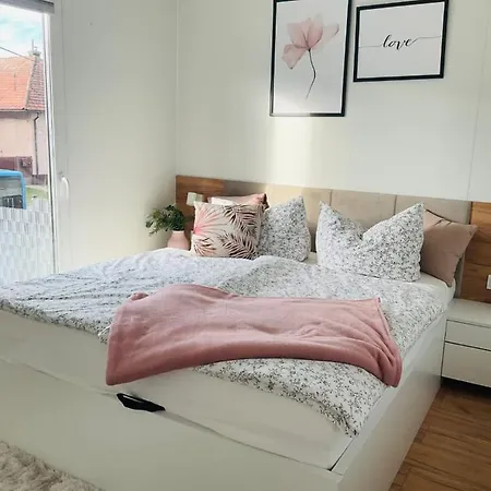 Deluxe Lara Tatil Evi