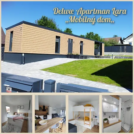 Holiday home Deluxe Lara *